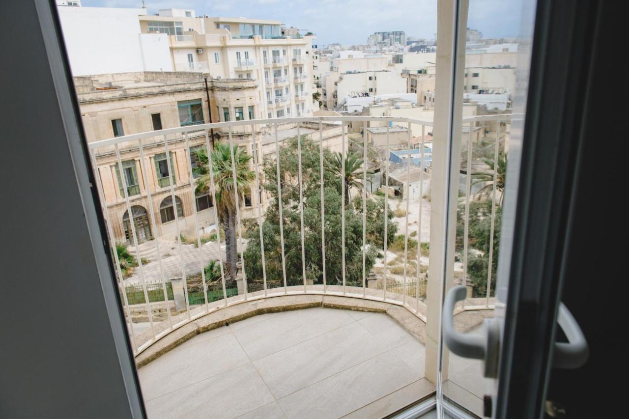 Sliema, Villa Savoia Luxury Apartment For 5 Guests Gzira ภายนอก รูปภาพ